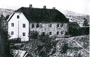 Eiker papirmølle var et av foretakene som ble etablert av Hauge. Det var også her han ble arrestert i 1804
